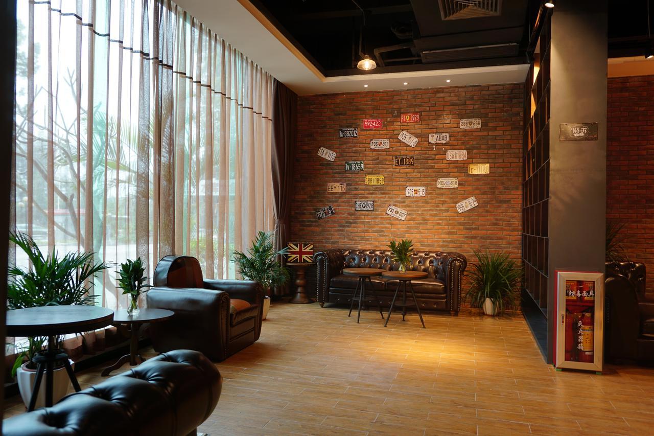 James Joyce Coffetel Hotel Guangzhou Baiyun Street North Branch 외부 사진